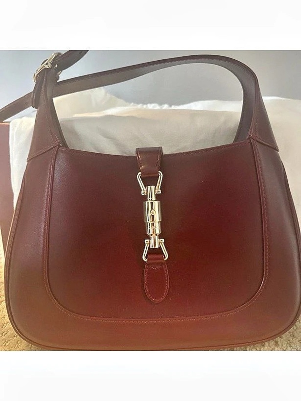 Gucci Jackie 1961 Shoulder Bag in Burgundy